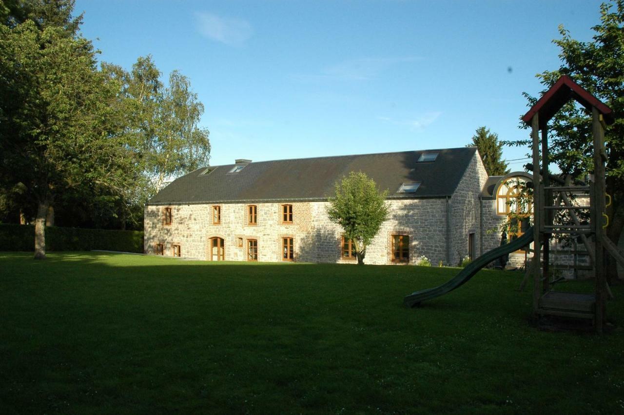 Villa Gïte de l'EHM à Custinne Extérieur photo
